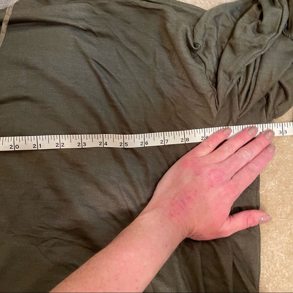 NWT Adora Solid Olive Green Boat Neck Split Side Asymmetrical Long Sleeve Top - Picture 17 of 17